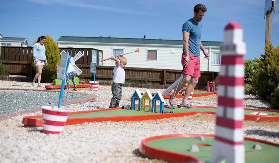Blue Dolphin Holiday Park Gristhorpe Exteriér fotografie
